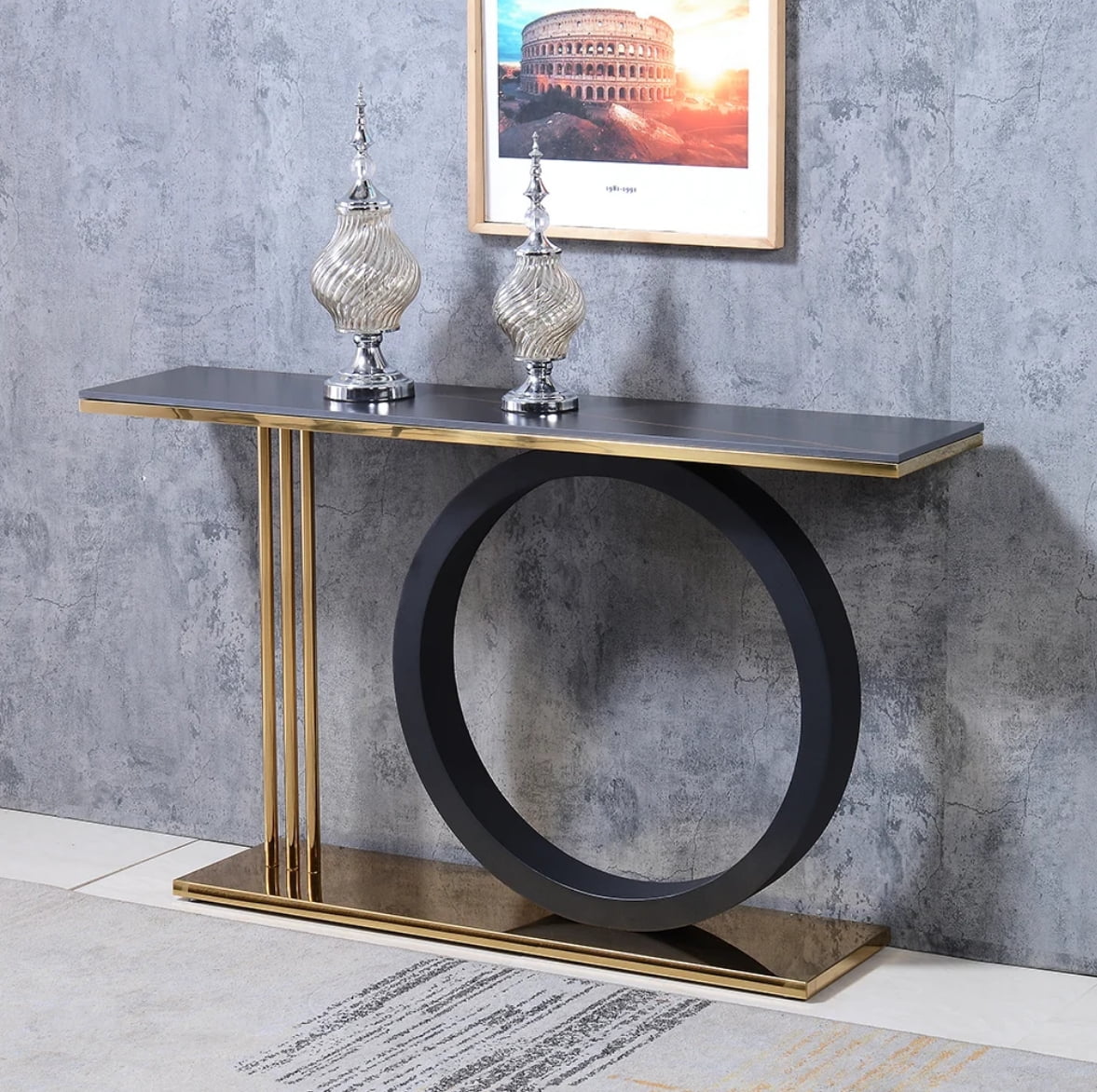 ECLIPSE Console Table – Bold Design with Timeless Gold Accents