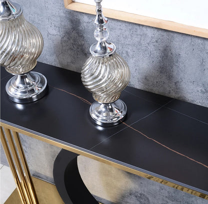 ECLIPSE Console Table – Bold Design with Timeless Gold Accents