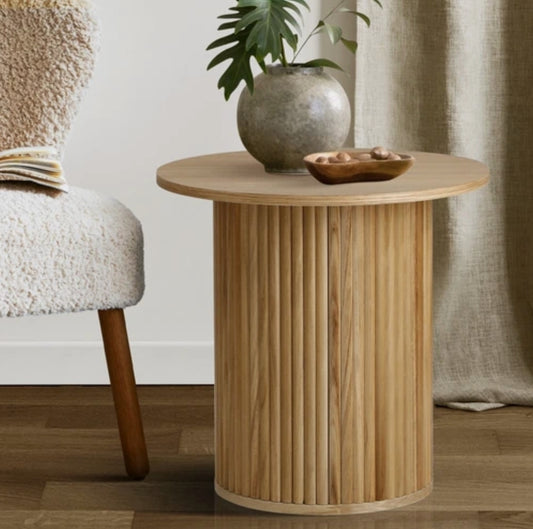 OAKY Fluted Side Table – Natural Oak Accent Table (Modern Japandi Style)
