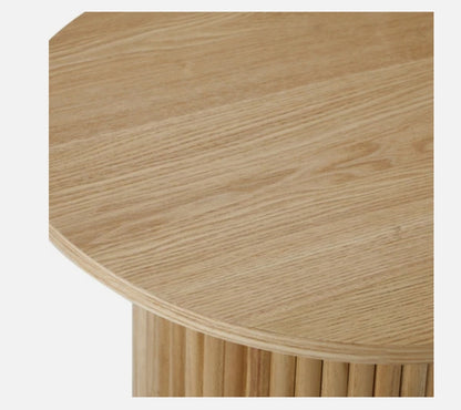 OAKY Fluted Side Table – Natural Oak Accent Table (Modern Japandi Style)